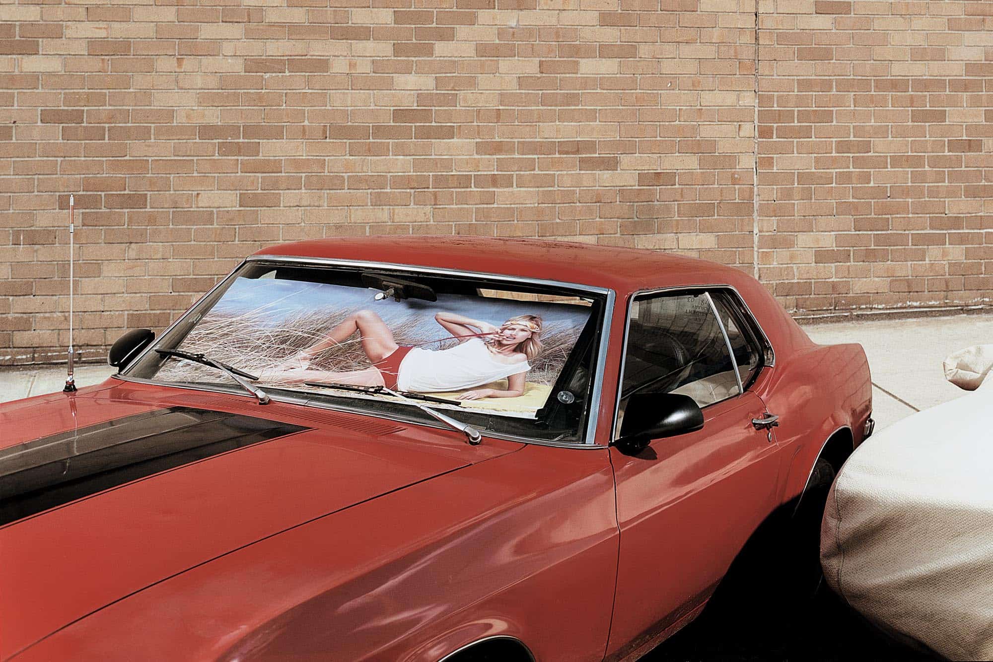Kai Wiechmann Photography car window shades pin-up red Mustang